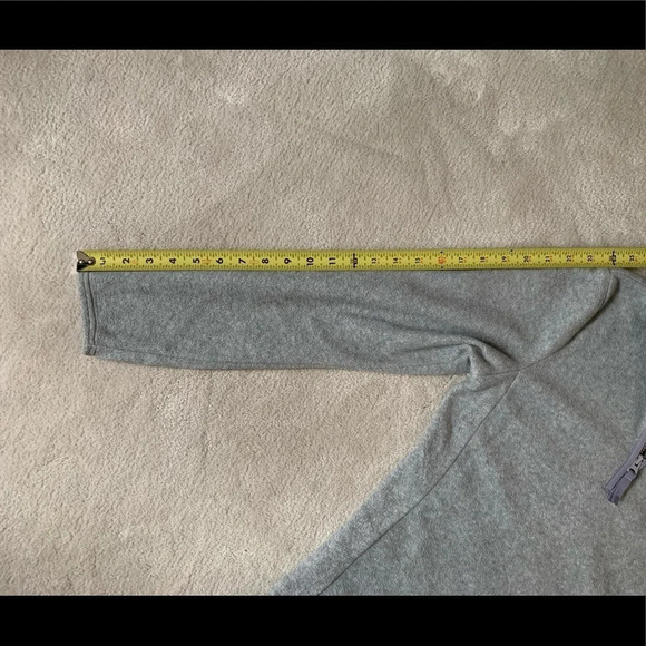 Like NEW Old Navy 1/4 zip jacket pull over fleece gray color size small - Picture 10 of 10